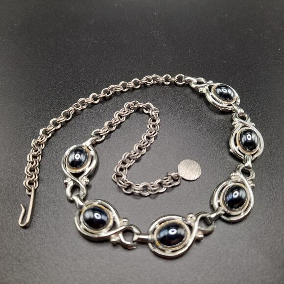 Vintage 1960s Faux Hematite Cabochon Necklace, 15 1/2", Silver Tone - Picture 9 of 10